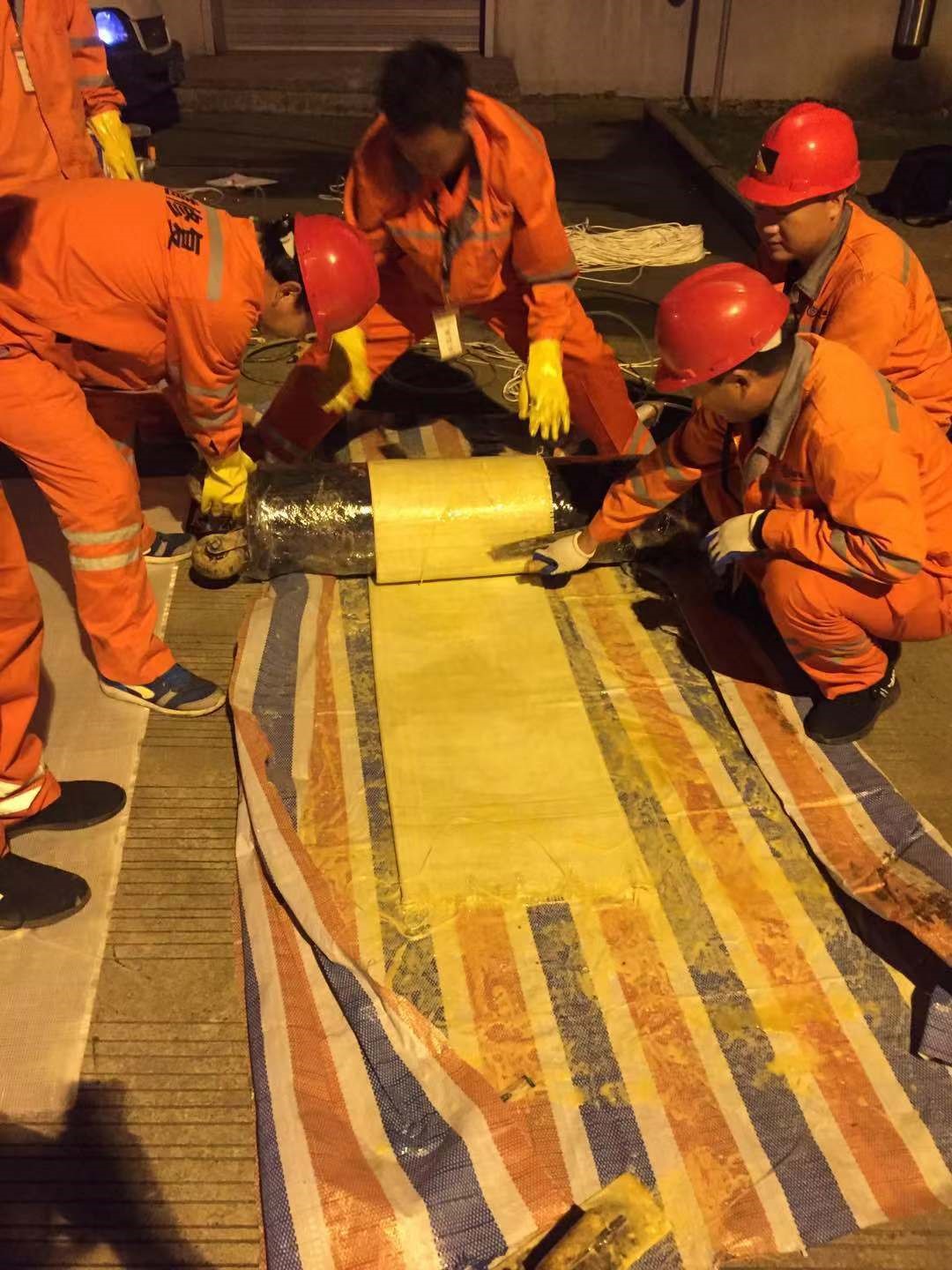 雁塔CIPP局部树脂固化法